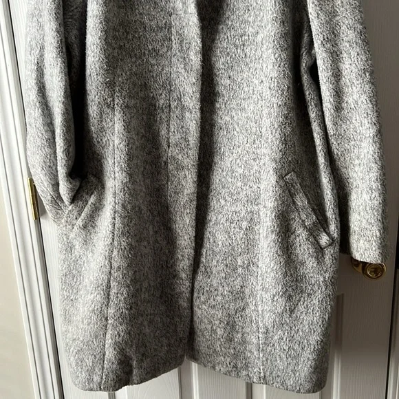Torrid Marled Light Grey Hacci Funnel Neck Coat size 4 - Picture 7 of 12